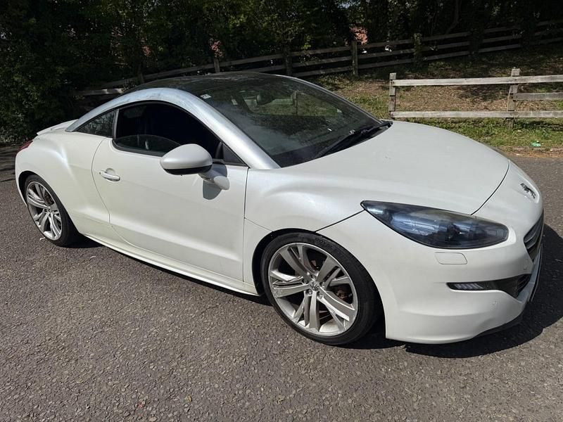 Used Peugeot RCZ GTi 156 HP (114 kW) 2013 White Coupe