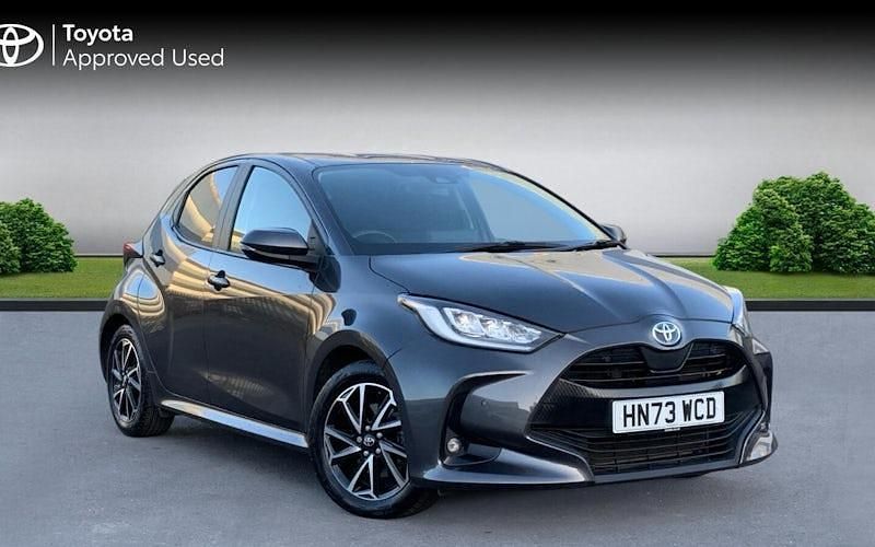 Used Toyota Yaris Hybrid Design 116 HP (85 kW) 2026 Hatchback