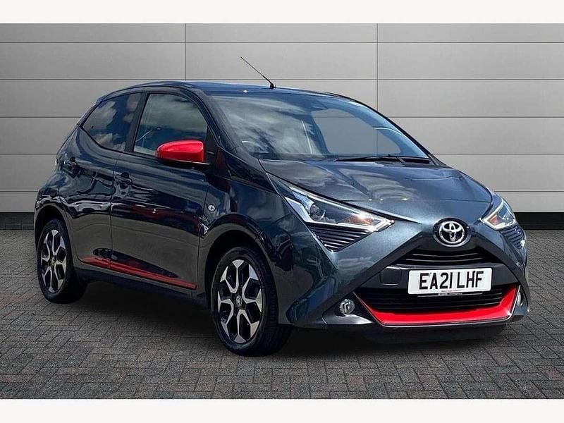 Electro grey Used 2021 Toyota Aygo Trend Hatchback | £10,495 (Fair price) - Image 1/3