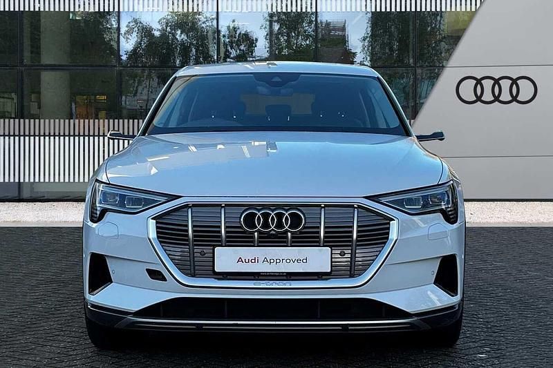 Used Audi e-tron Advanced 300 kW (408 HP) 2020 White SUV