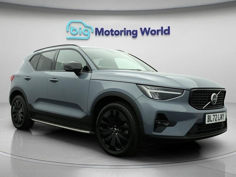 Grey Used 2022 Volvo XC40 Plus SUV | £22,600 (Super price) - Image 1/4