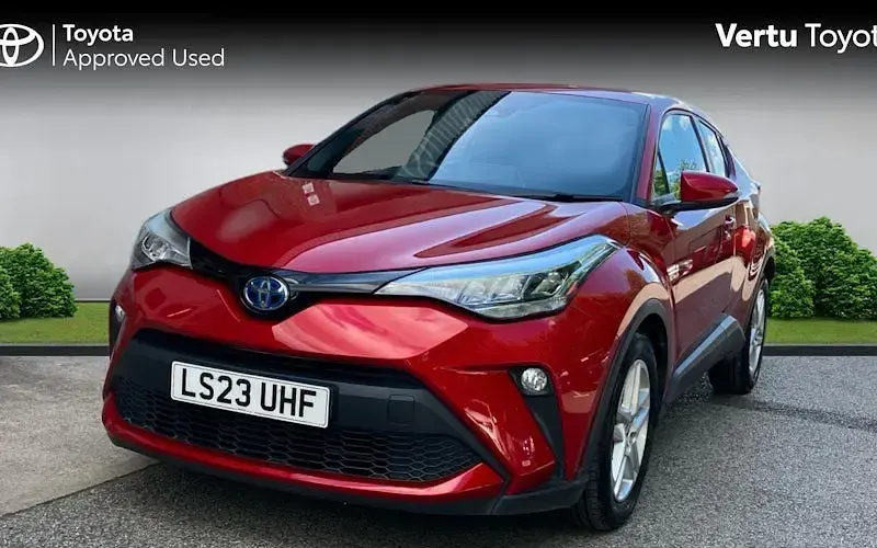 Used Toyota C-HR 122 HP (89 kW) 2023 Red SUV