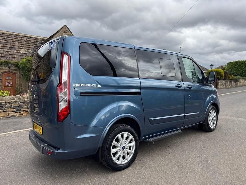 Used Ford Tourneo Custom Titanium 2021 Blue Van