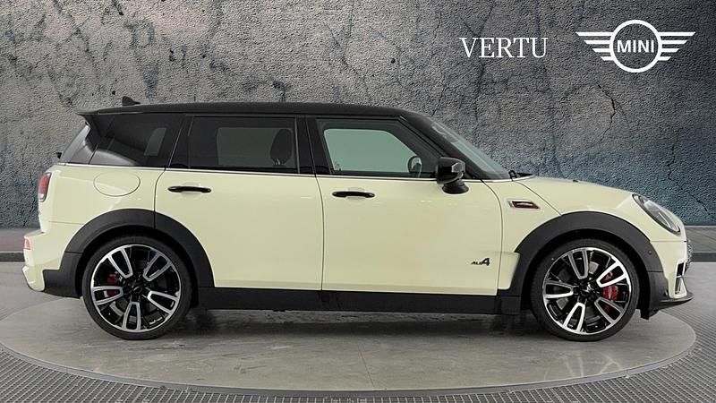 Used Mini John Cooper Works Clubman 306 HP (225 kW) 2021 White Estate