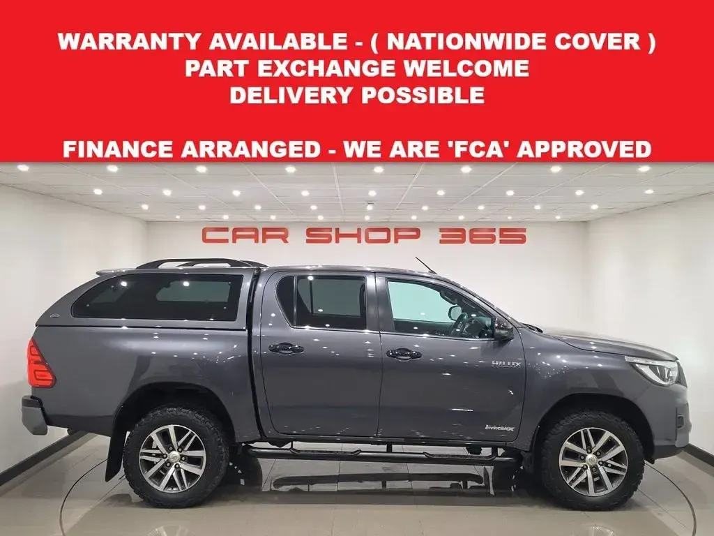 Usado Toyota HiLux 150 HP (110 kW) 2020 Cinzento Pickup
