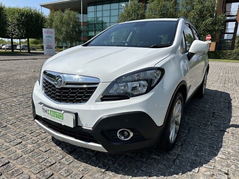 White Used 2016 Vauxhall Mokka S SUV | £5,993 (Good price) - Image 1/4