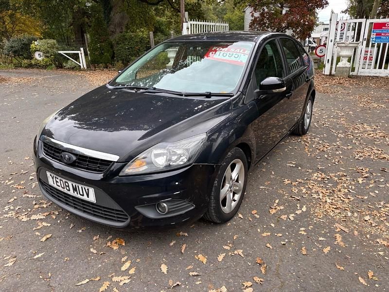 Black Used 2008 Ford Focus Zetec Hatchback | £1,695 (Good price) - Image 1/4