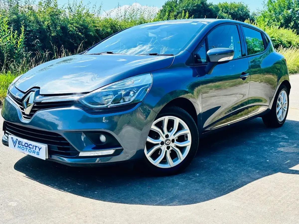 Used Renault Clio Dynamique 2018 Grey Hatchback
