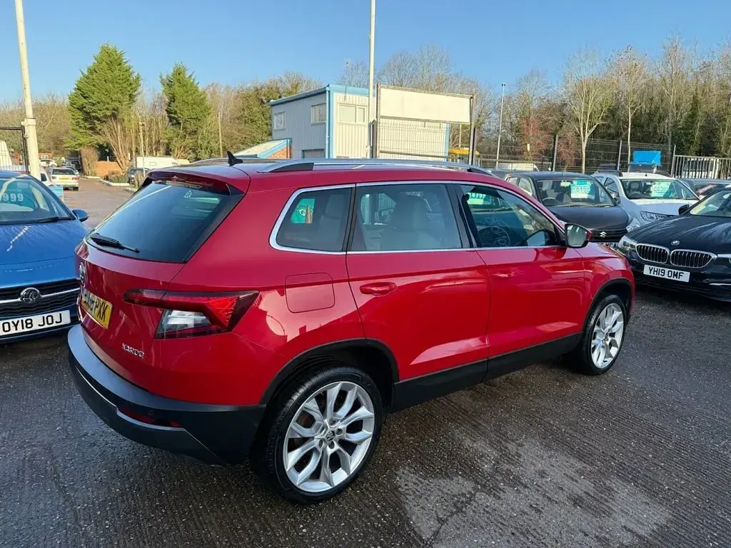 Used Skoda Karoq 150 HP (110 kW) 2018 Red SUV