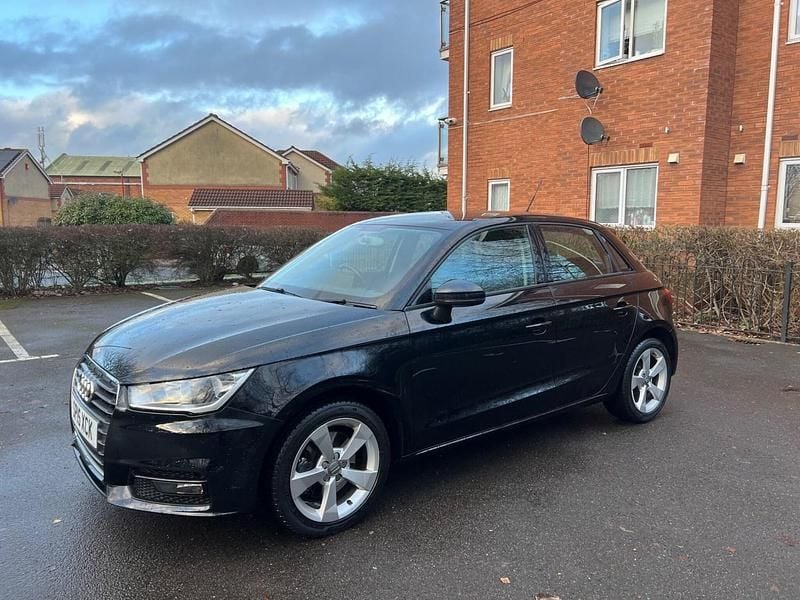 Used Audi A1 Sportback Sport 125 HP (91 kW) 2015 Black Hatchback