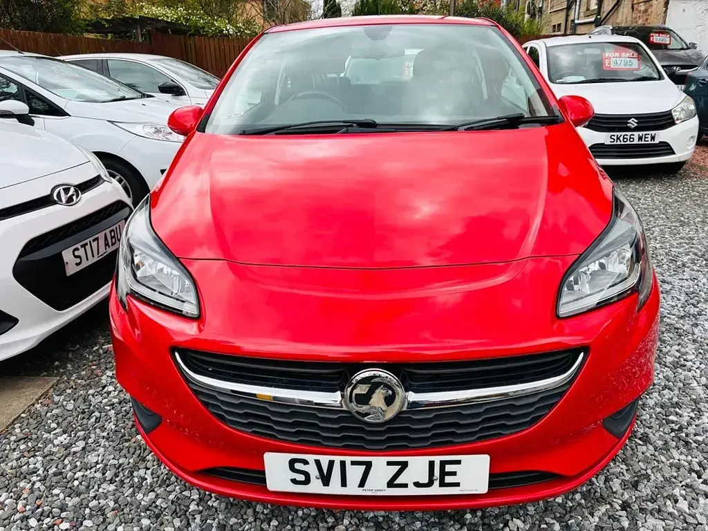 Używany Vauxhall Corsa 2017 Czerwony Hatchback