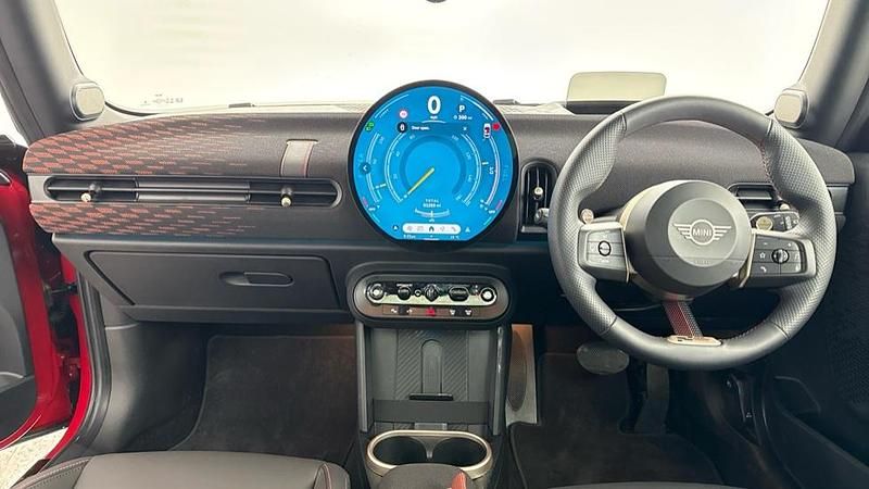 New Mini Cooper Hatch 113 kW (154 HP) 2025 Red Hatchback