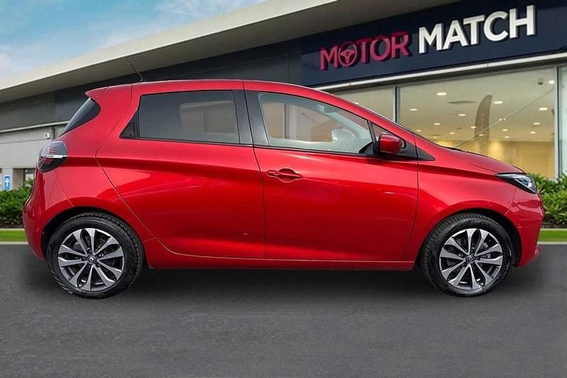 Used Renault Zoe GT-Line 55 kW (75 HP) 2021 Red Hatchback