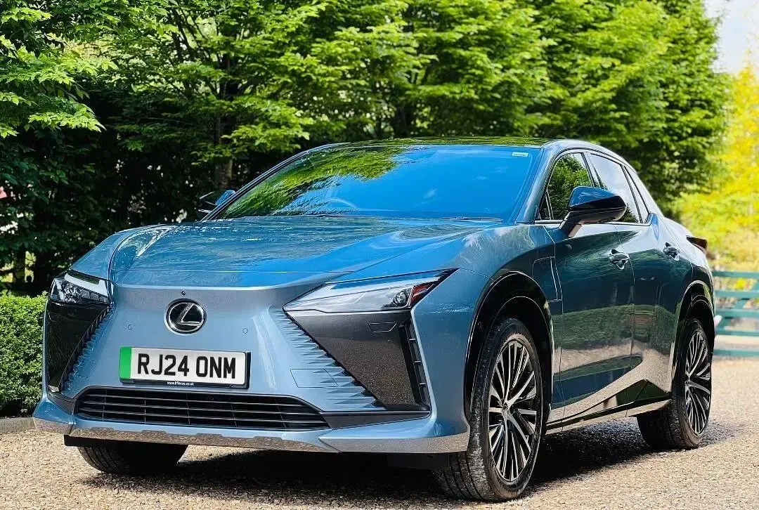 Used Lexus RZ 450e 230 kW (313 HP) 2024 Blue SUV