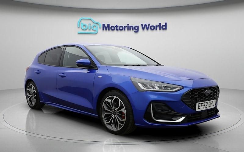 Used Ford Focus ST-Line 125 HP (91 kW) 2022 Blue Hatchback