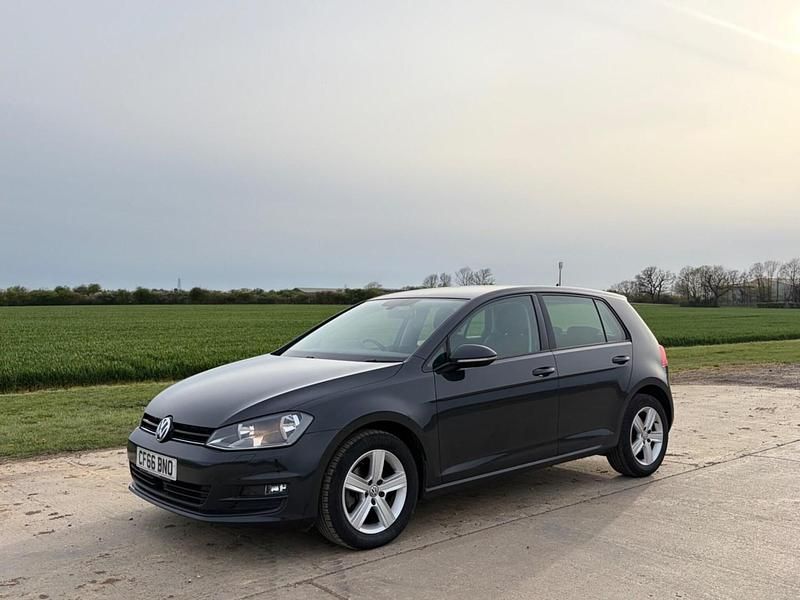Used VW Golf VII Edition 110 HP (80 kW) 2017 Grey Hatchback