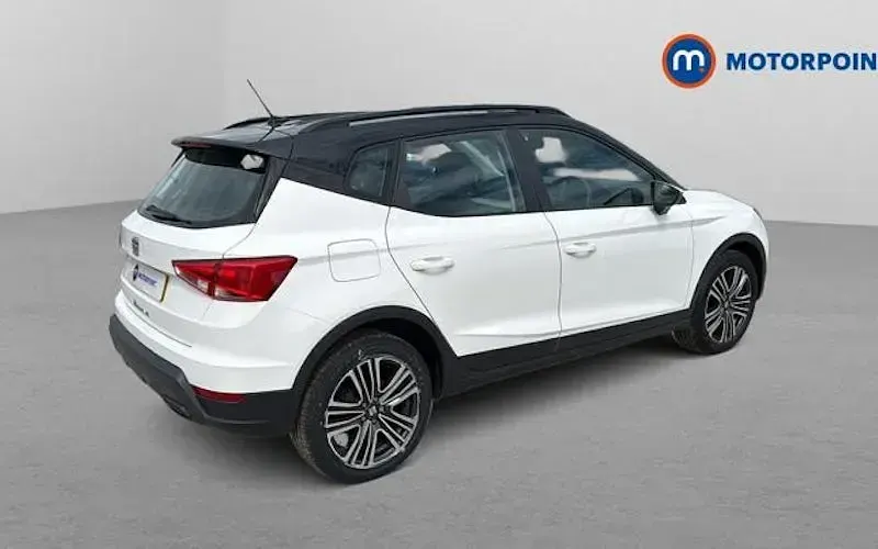 Used Seat Arona SE 95 HP (69 kW) 2025 SUV