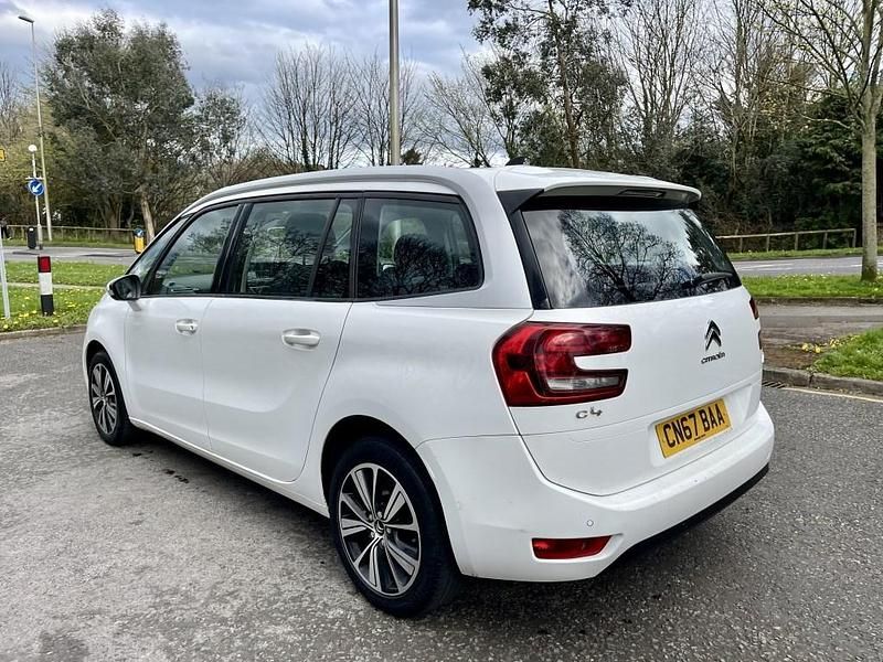 Used Citroën Grand C4 Picasso Feel 120 HP (88 kW) 2017 White MPV