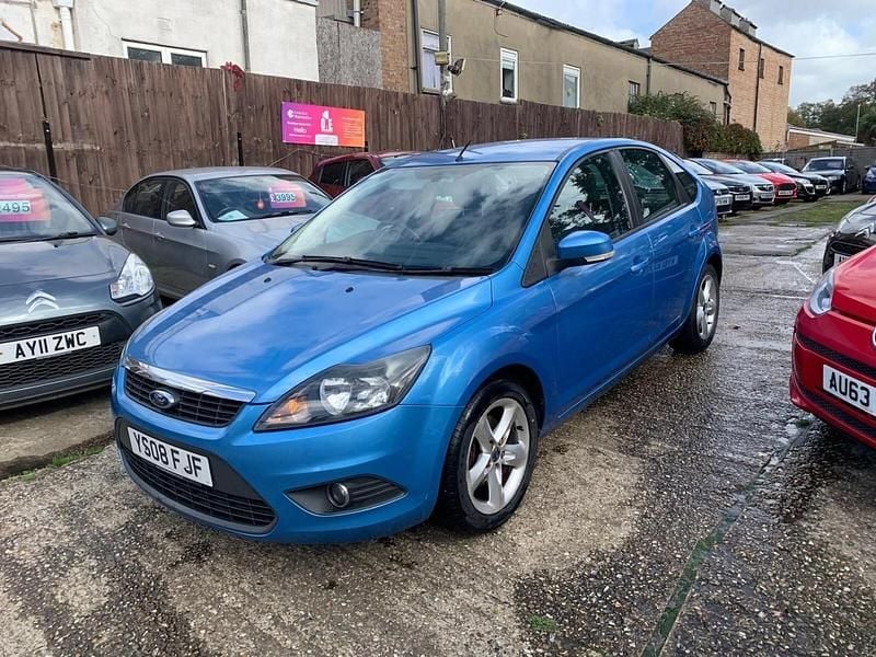 Blue Used 2008 Ford Focus Zetec Hatchback | £2,495 (A bit pricey) - Image 1/4