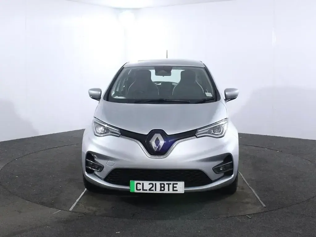 Used Renault Zoe Iconic 98 kW (134 HP) 2021 Hatchback