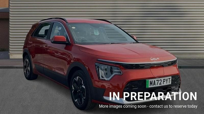 Orange Used 2022 Kia e-Niro 2 SUV | £18,392 (A bit pricey) - Image 1/4