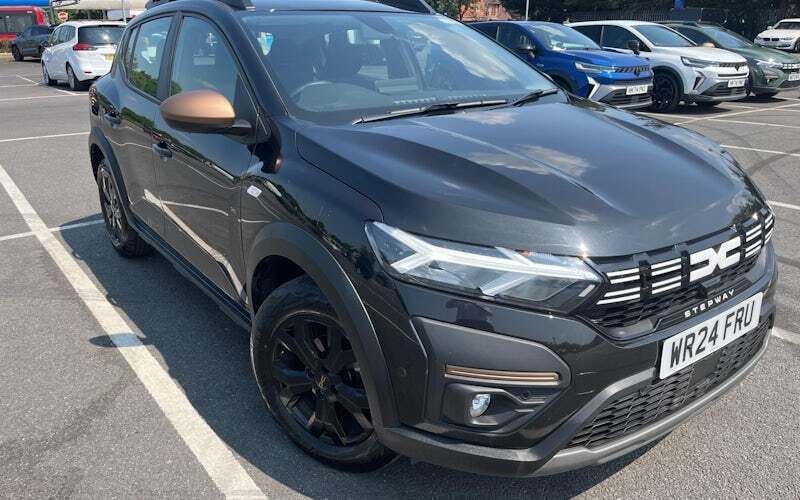 Used 2024 Dacia Sandero Extreme Hatchback | £14,997 (Fair price) - Image 1/4