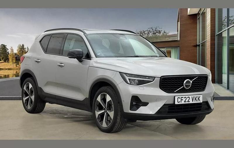 Silver Used 2022 Volvo XC40 Ultimate SUV | £29,895 (Good price) - Image 1/4