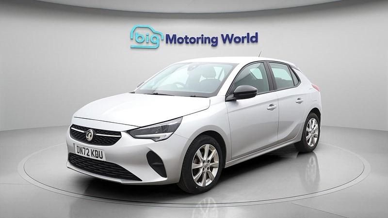 Second-hand Vauxhall Corsa Design Edition 75 CP (55 kW) 2022 Gri Hatchback