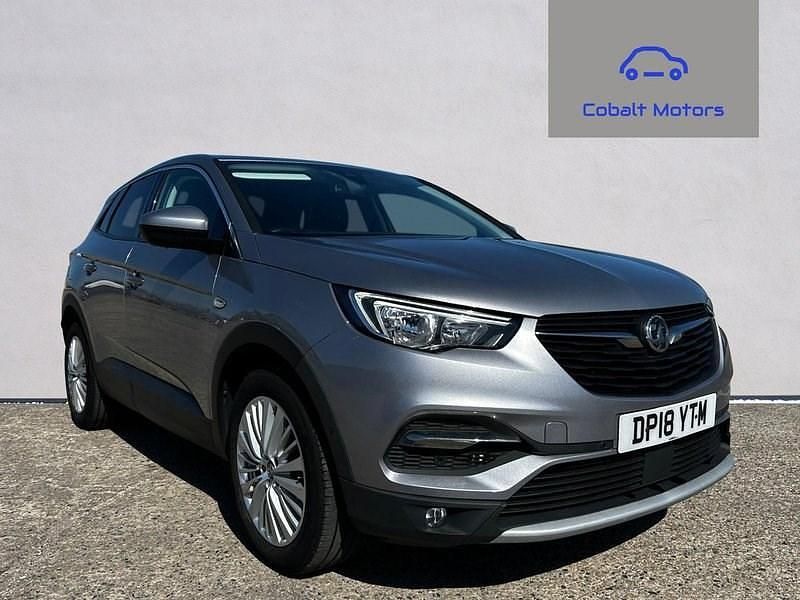 Used Vauxhall Grandland X Sport 130 HP (95 kW) 2018 Grey SUV