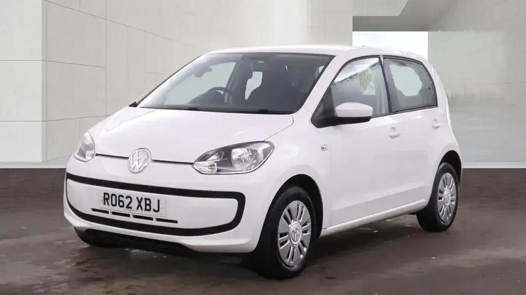 Used VW up! move up! 60 HP (44 kW) 2012 White Hatchback