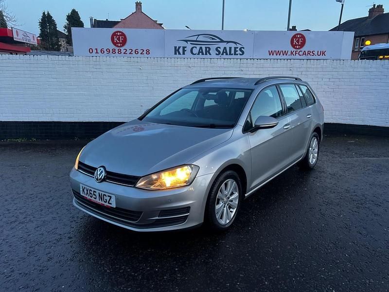 Used VW Golf VII SE 150 HP (110 kW) 2015 Silver Estate
