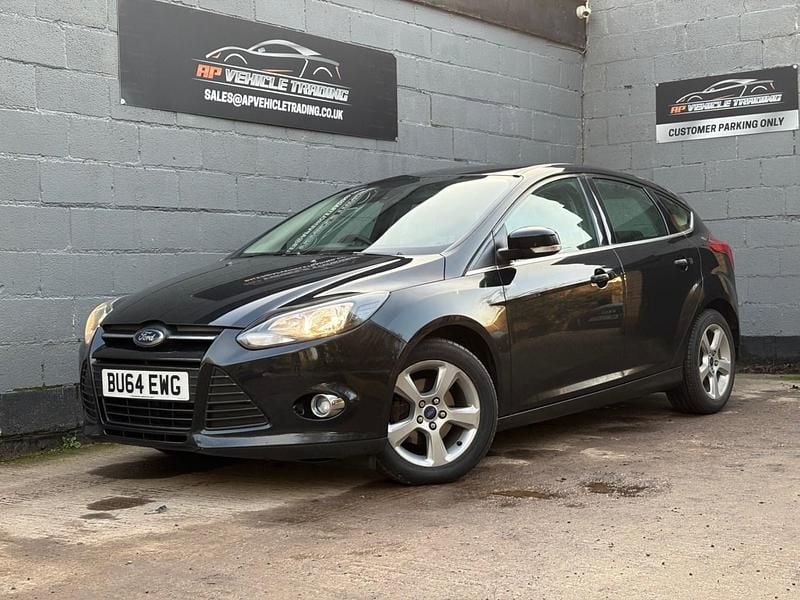 Black Used 2014 Ford Focus Zetec Hatchback | £1,695 (Super price) - Image 1/4