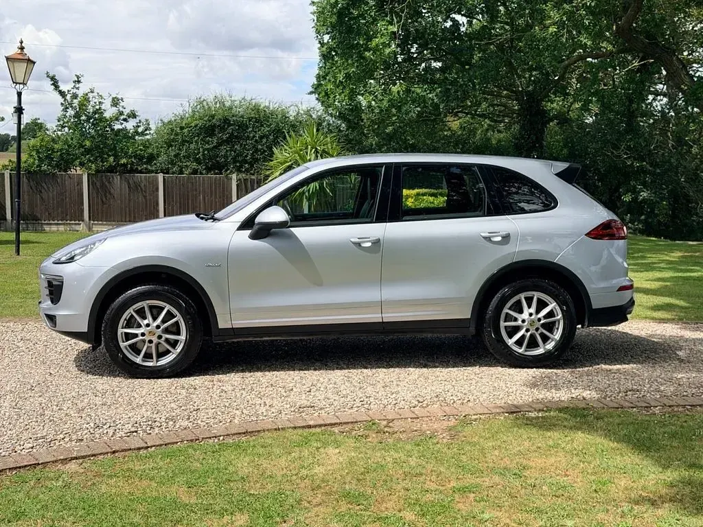 Used Porsche Cayenne Turbo 2015 Silver SUV