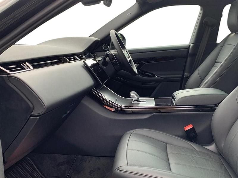 Used Land Rover Range Rover evoque HSE Dynamic 2025 Black SUV