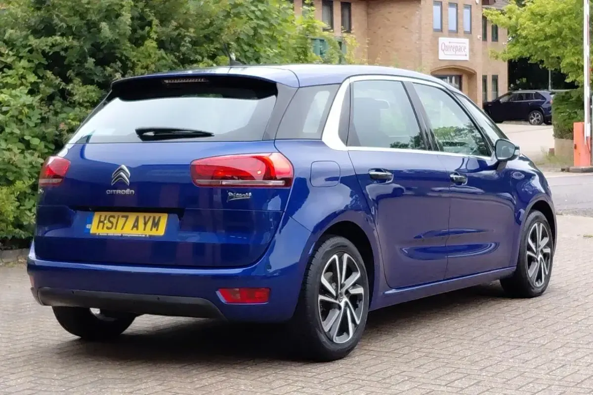 Used Citroën C4 Picasso Feel 128 HP (94 kW) 2017 Blue MPV