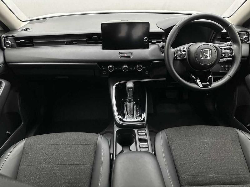 Used Honda HR-V Advance 131 HP (96 kW) 2022 Platinum white SUV