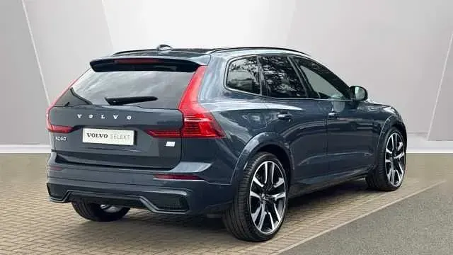 Used Volvo XC60 R-Design Pro 449 HP (330 kW) 2022 SUV