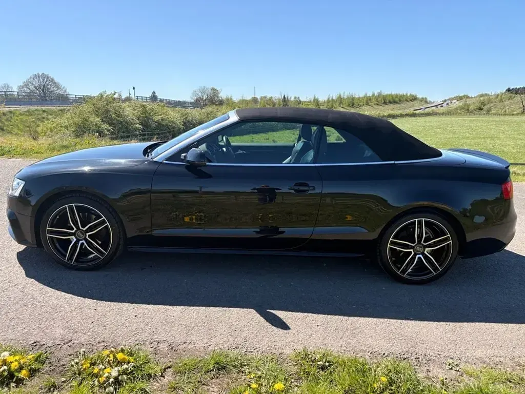Usado Audi Cabriolet S-Line 177 HP (130 kW) 2015 Preto Cabrios