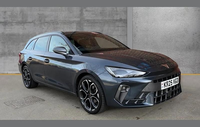 Used Cupra Leon 147 HP (108 kW) 2025 Grey Estate