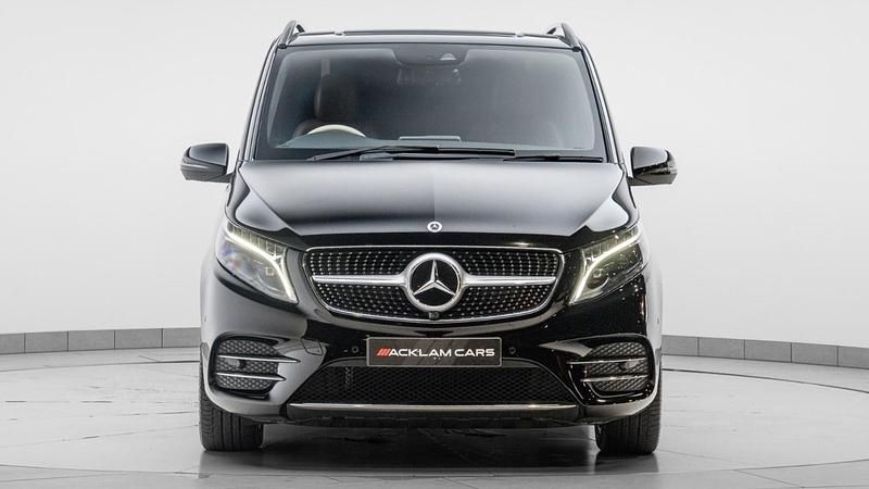Used Mercedes V300 AMG line 2023 Black MPV