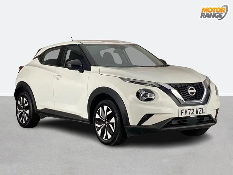 Used Nissan Juke Acenta 117 HP (86 kW) 2023 White SUV