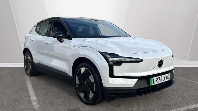 New 2025 Volvo EX30 Performance SUV | £31,690 (Good price) - Image 1/3