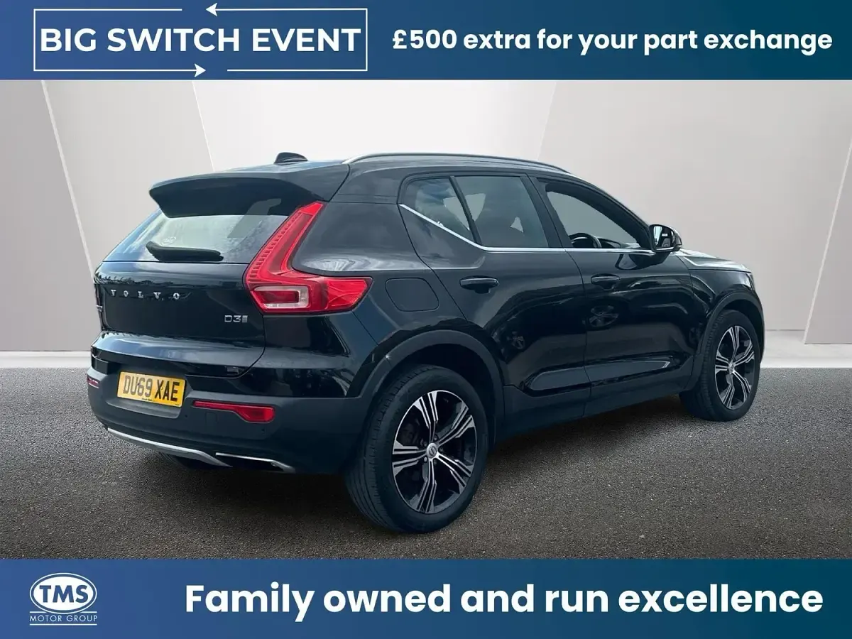 Used Volvo XC40 Inscription 150 HP (110 kW) 2019 Black SUV