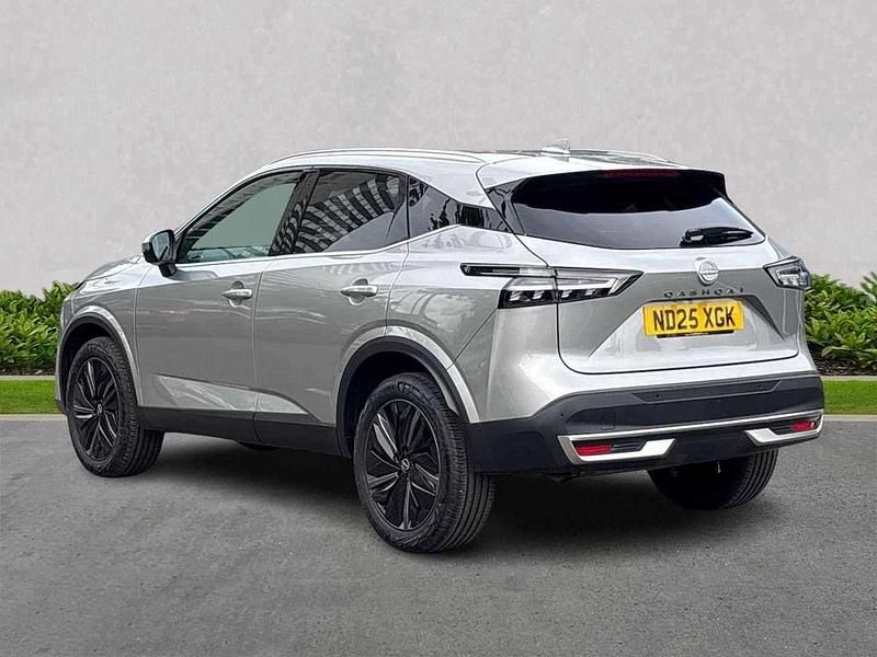 Used Nissan Qashqai Tekna 2025 Silver SUV