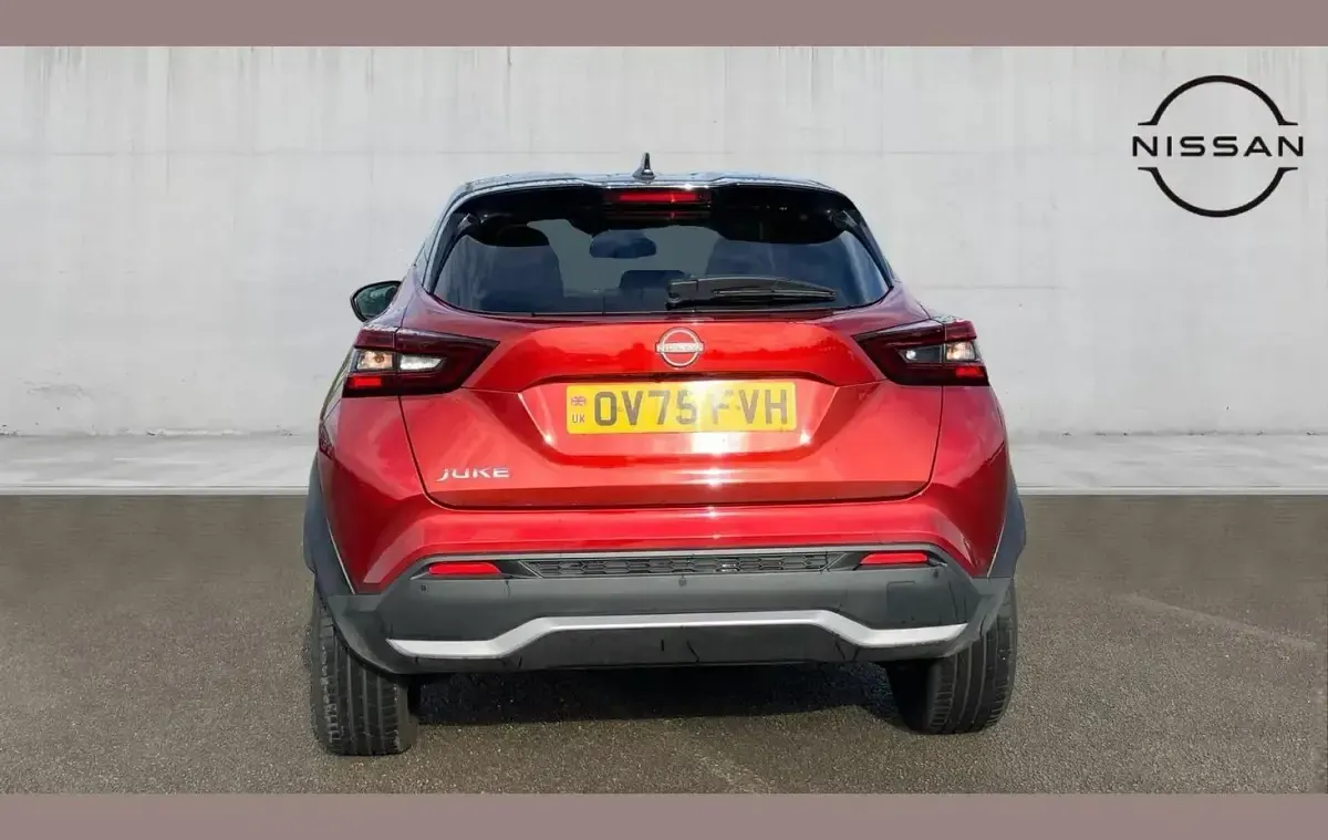 Used Nissan Juke Tekna+ 114 HP (83 kW) 2025 Red SUV