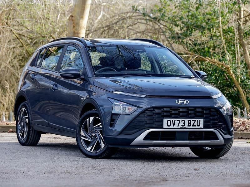 Used Hyundai Bayon SE 100 HP (73 kW) 2023 Grey SUV