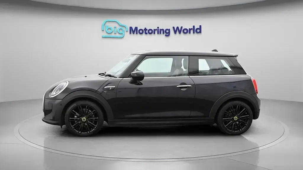 Used Mini Cooper SE Hatch 135 kW (184 HP) 2022 Hatchback