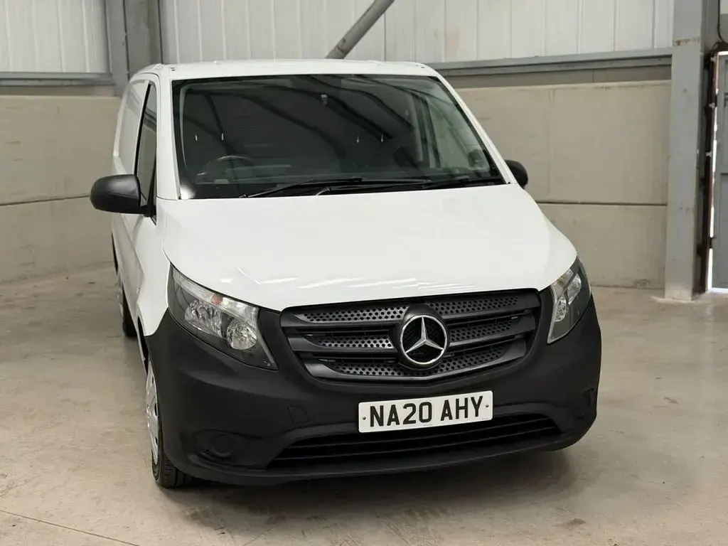 Used Mercedes Vito 136 HP (100 kW) 2020 White Van