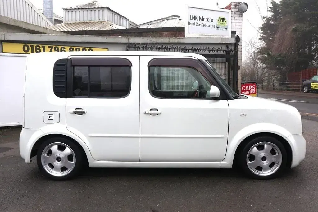 Used Nissan Cube 2019 White Estate