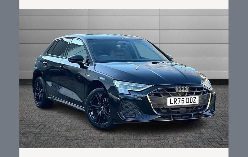 Black Used 2025 Audi A3 e-tron Black Edition Hatchback | £32,195 (Fair price) - Image 1/4